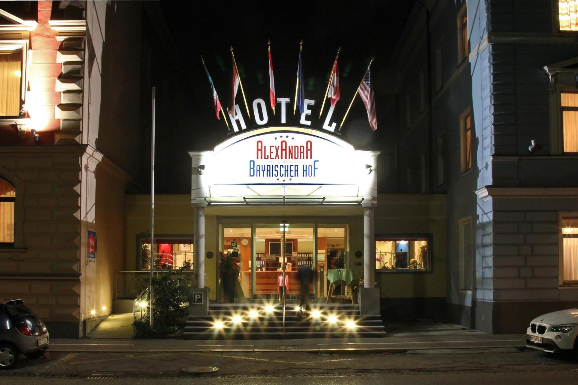 Bayrischer Hof Hotel 3*